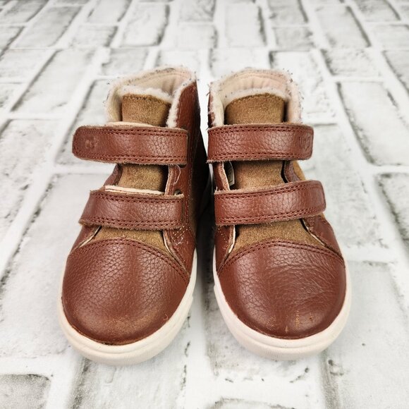 UGG Rennon II High Top Kids Sz 6 Brown Leather Suede Lined Sneaker Boot - Picture 9 of 11